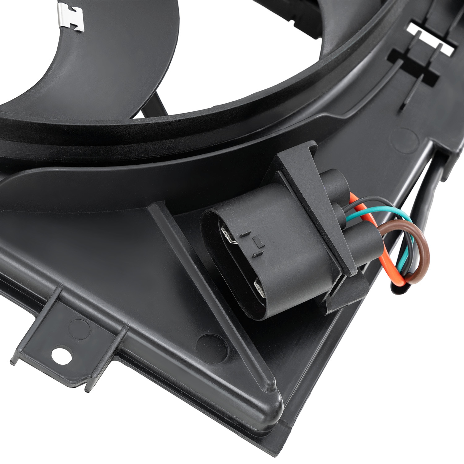 Radiator Cooling Fan Assembly For VW Golf Jetta CC Beetle Passat Tiguan AUDI A3