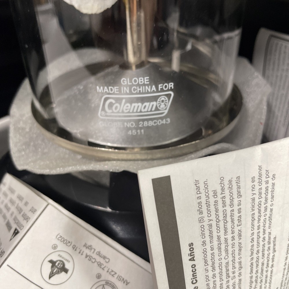 Coleman 810 Lumen 2-Mantle Quickpack Fuel Lantern With Case