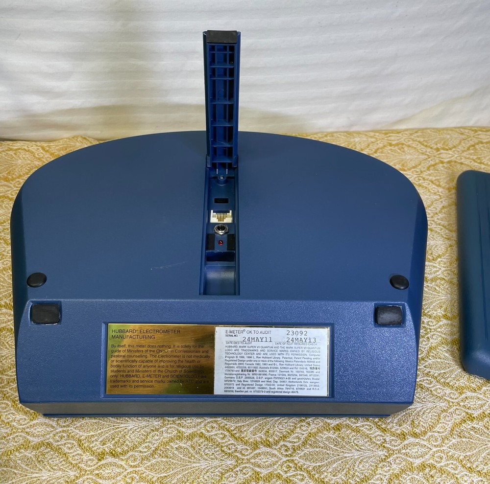 Mark Super VII Quantum E-Meter Kit w/ Case & Cans – Untested, As-Is