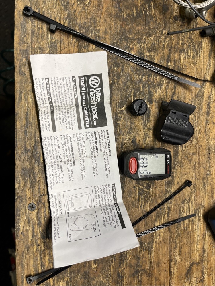 Nashbar Tempo Wireless Speedometer Cyclometer Bicycle