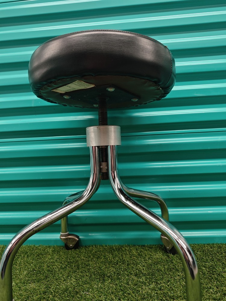 ⚡Clinton Industries Chrome Wheels Base Stool ⚡