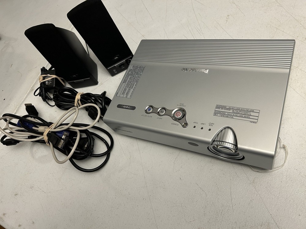 Panasonic Projector With Speakers