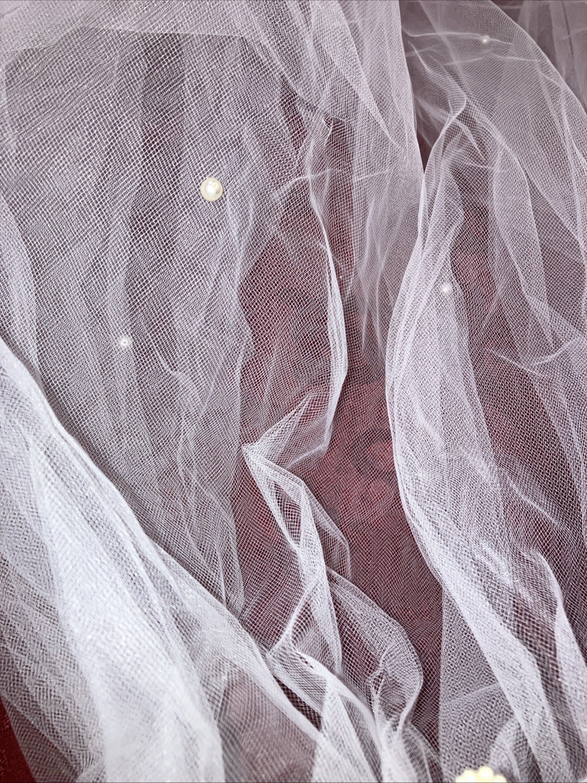 Beautiful Vintage Bridal Veil W/ Flowers And Pearls Headdress And White Netting