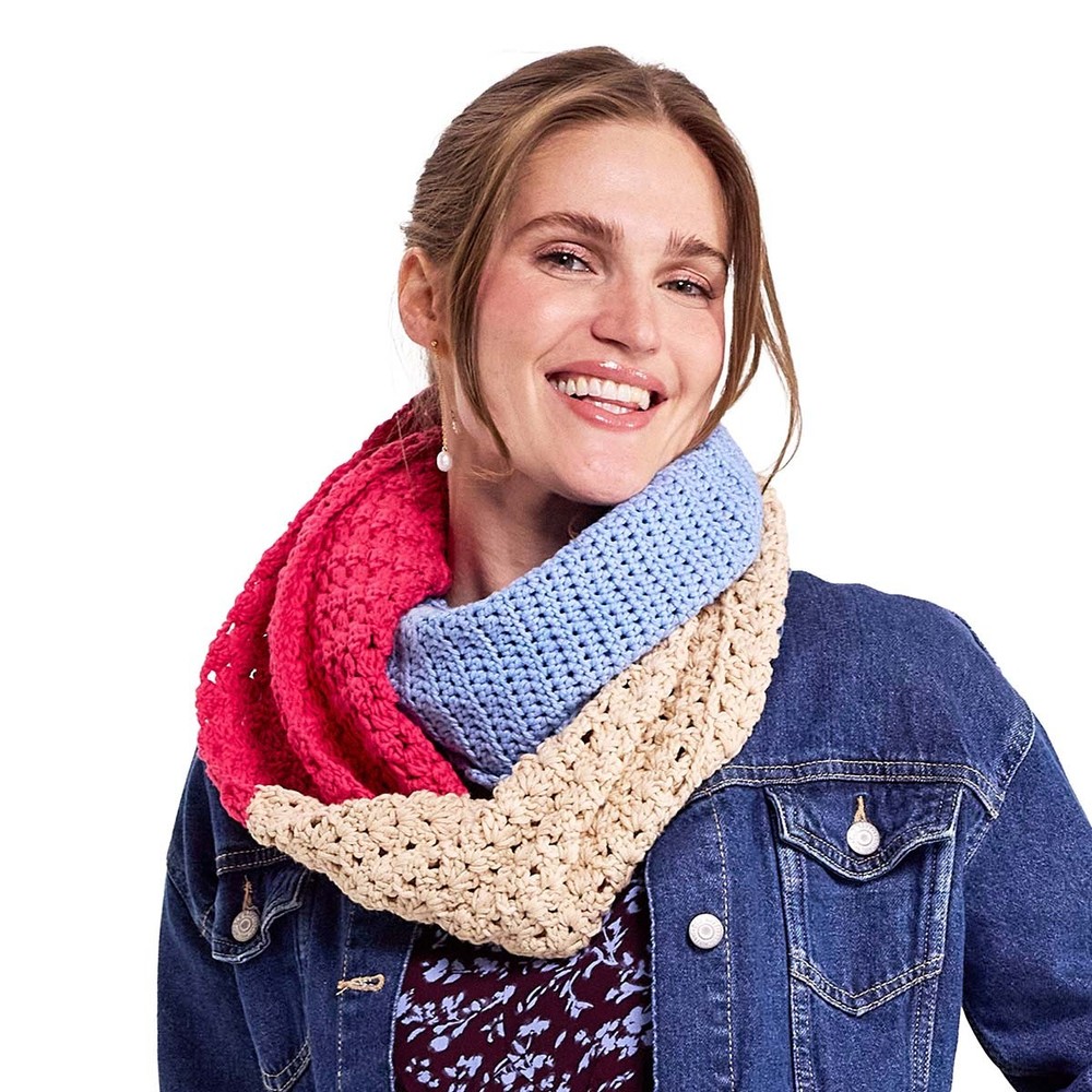 Premier® Mixed Stitch Cowl Crochet Kit