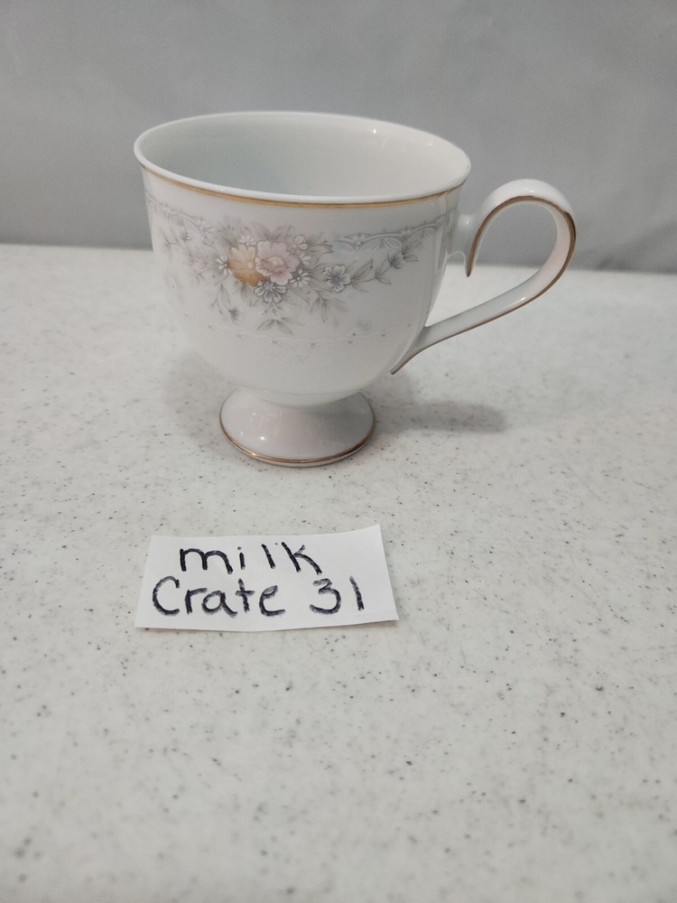 Noritake Ireland Waynesboro Pattern 3261 Footed Tea Cup