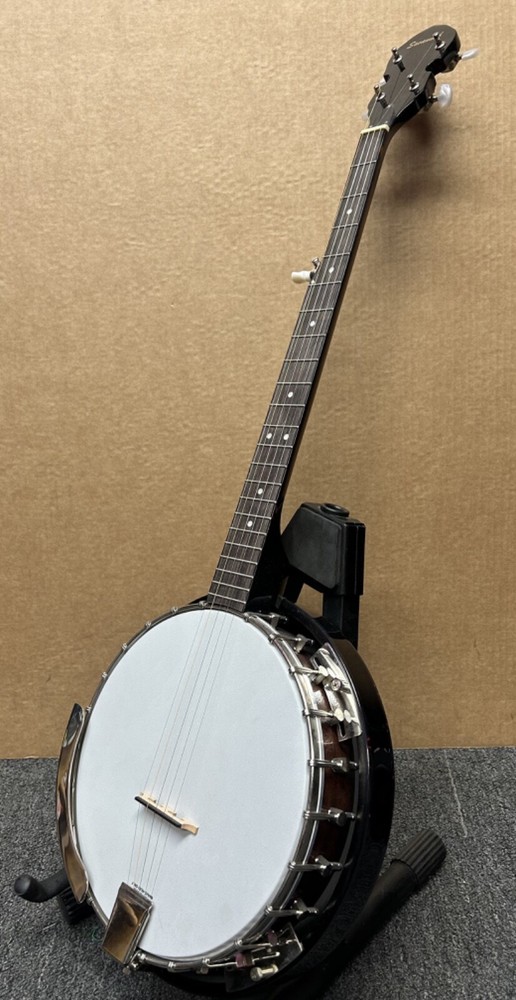 Savannah 5 String Banjo With Free Hardshell Case