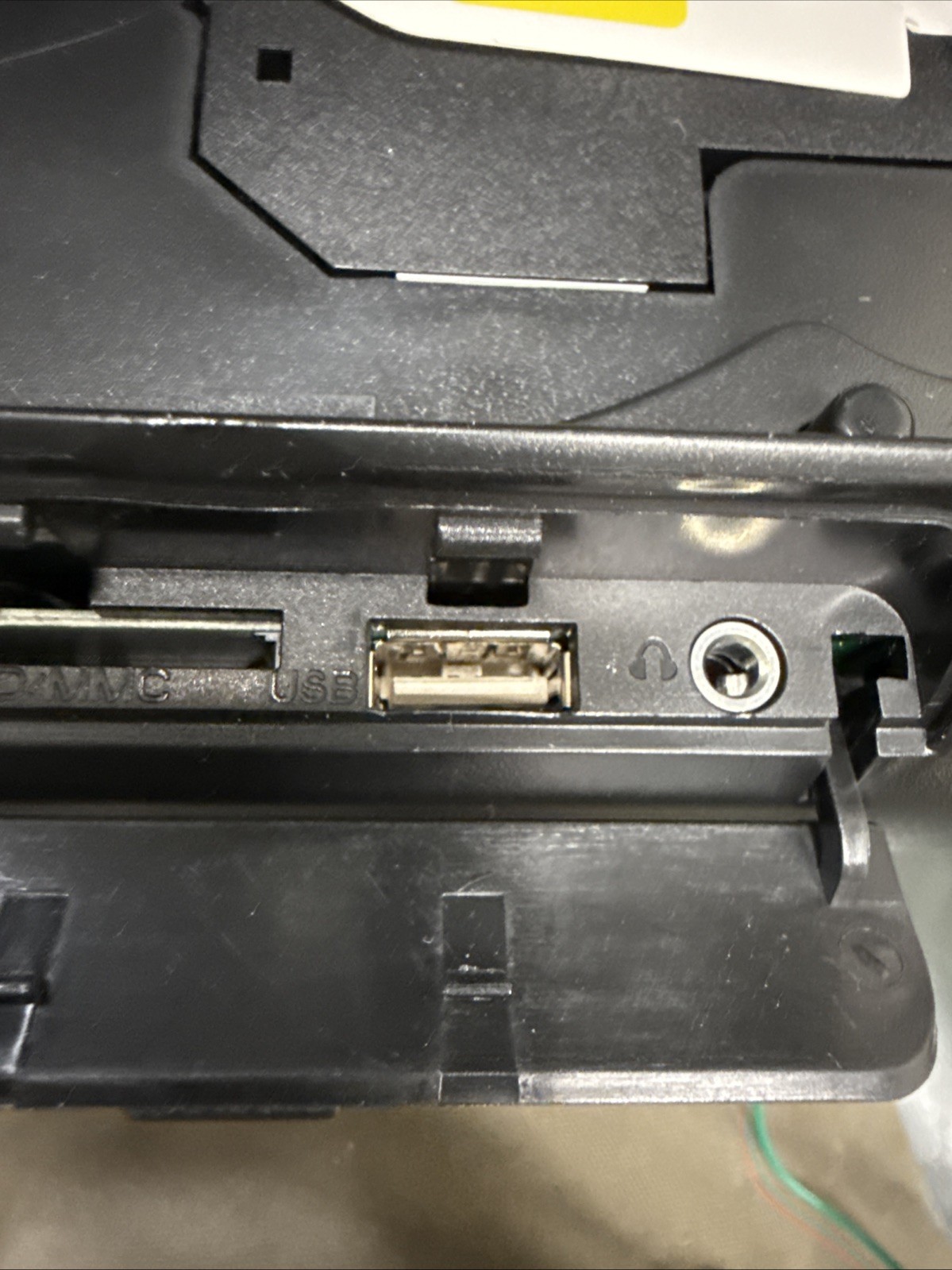 POWER ACOUSTIK HR-71CC 7" CAR HEADREST MONITOR LEADED IN A LEATHER HEAD REST NEW