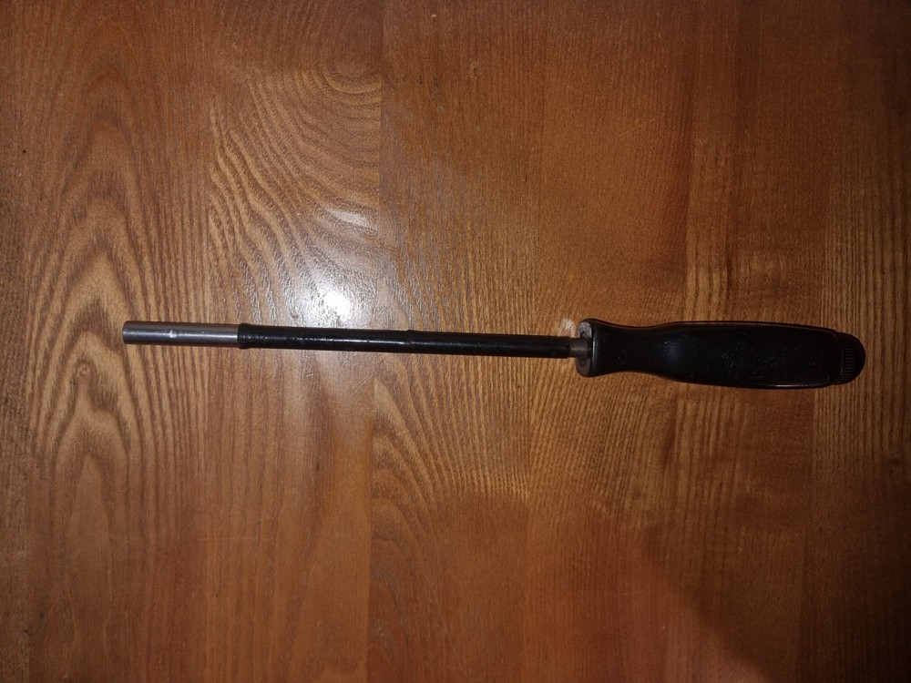 Snap-on 12" SSDM80A Interchangeable Magnetic Bit Driver Black Handle