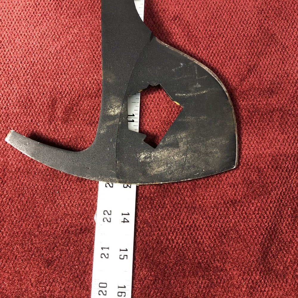 hatchet axe