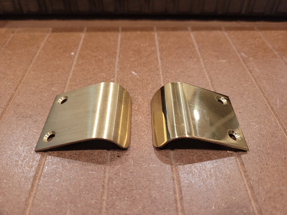 1 1/2" Long Edge Pull in Brass by Colonial Bronze