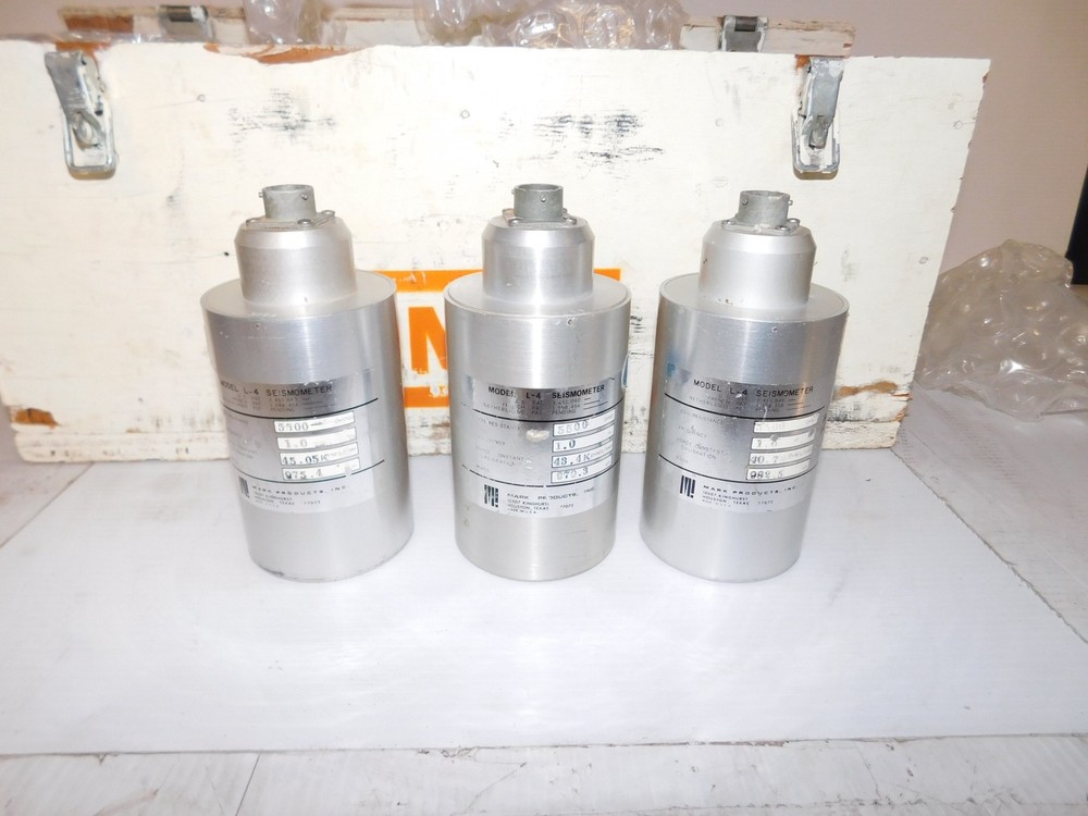 MARK PRODUCTS MODEL L-4 SEISMOMETER - INCLUDES 3 (SJL101)