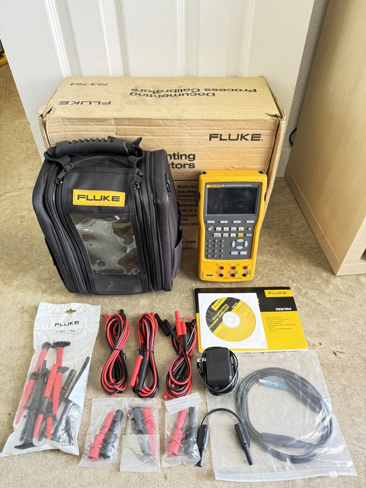 Fluke 754 Documenting Process Calibrator with HART Communication - FREE SHIPPING