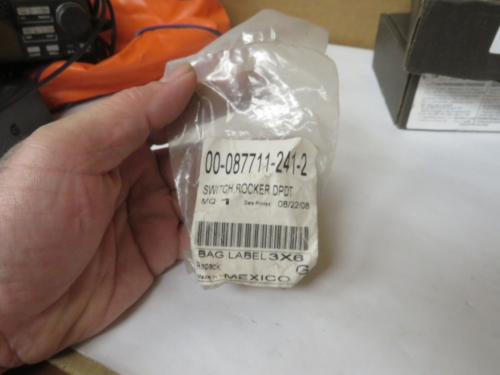 Hobart Switch 00-087711-241-2