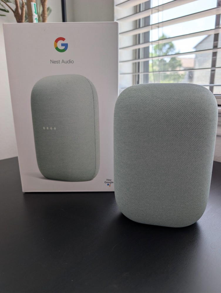 Google Nest Audio Smart Speaker Sage Green w/ Original Packaging