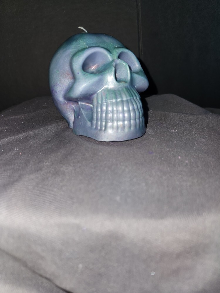 Skull Candle Metallic Blue