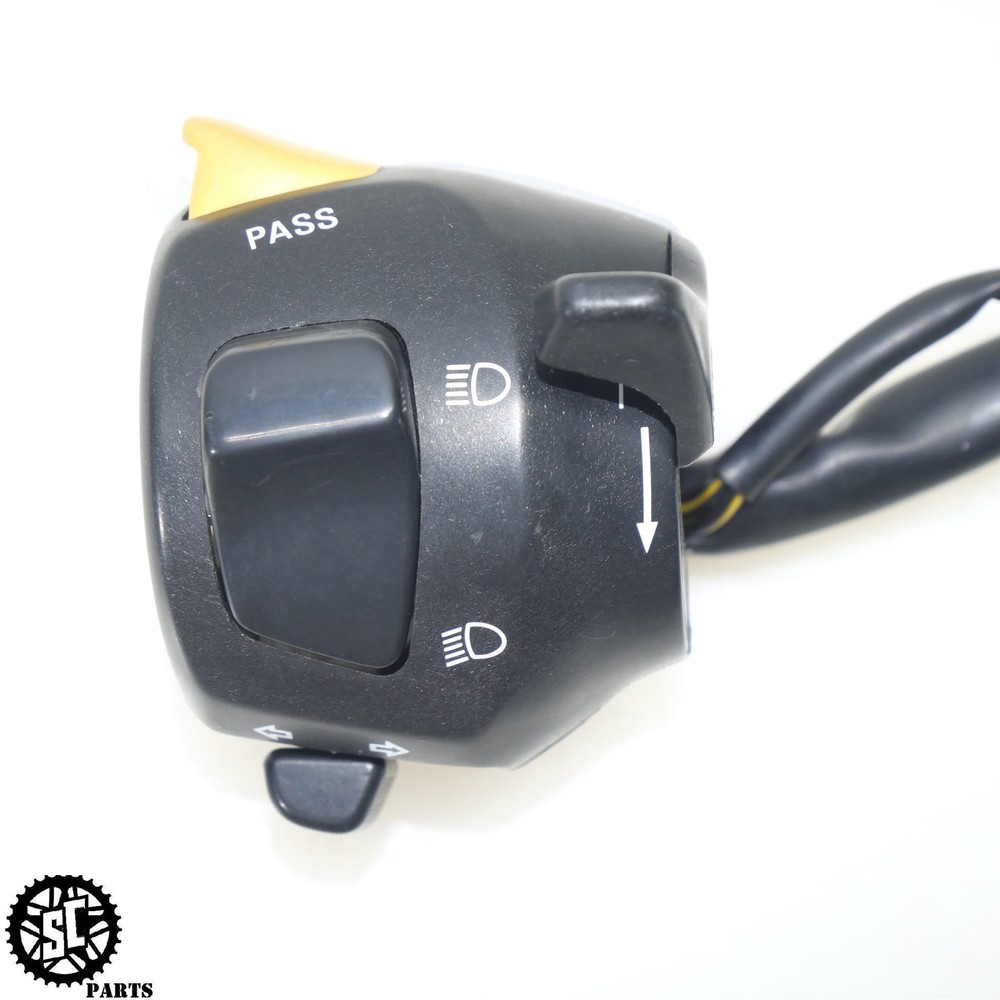 2004-2007 SUZUKI HAYABUSA LEFT CONTROL OEM SWITCH