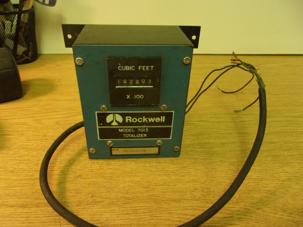 Rockwell Model 7013 Totalizer