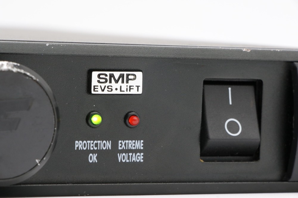 Furman PL-8 C Power Conditioner
