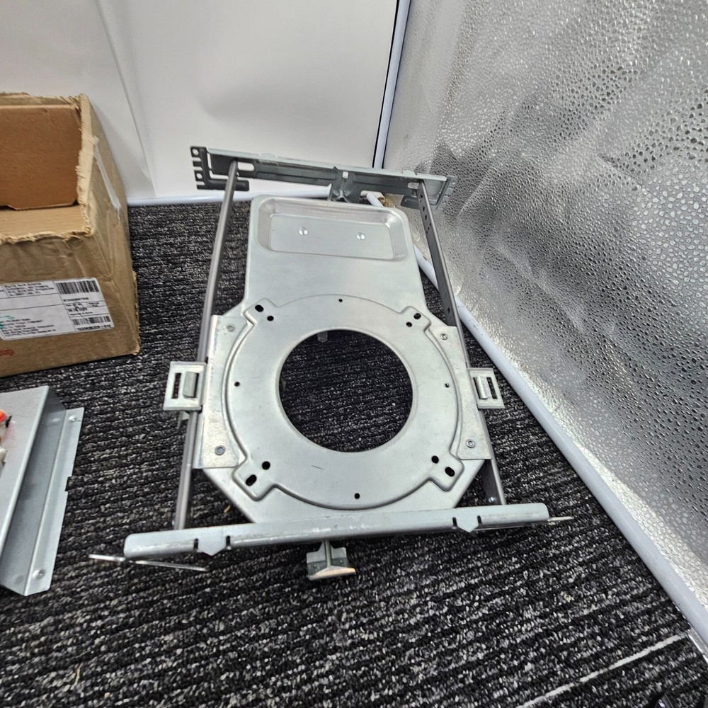 Lightolier 3RN 3" Downlight Frame Non-IC Round Construction UNV Replacement