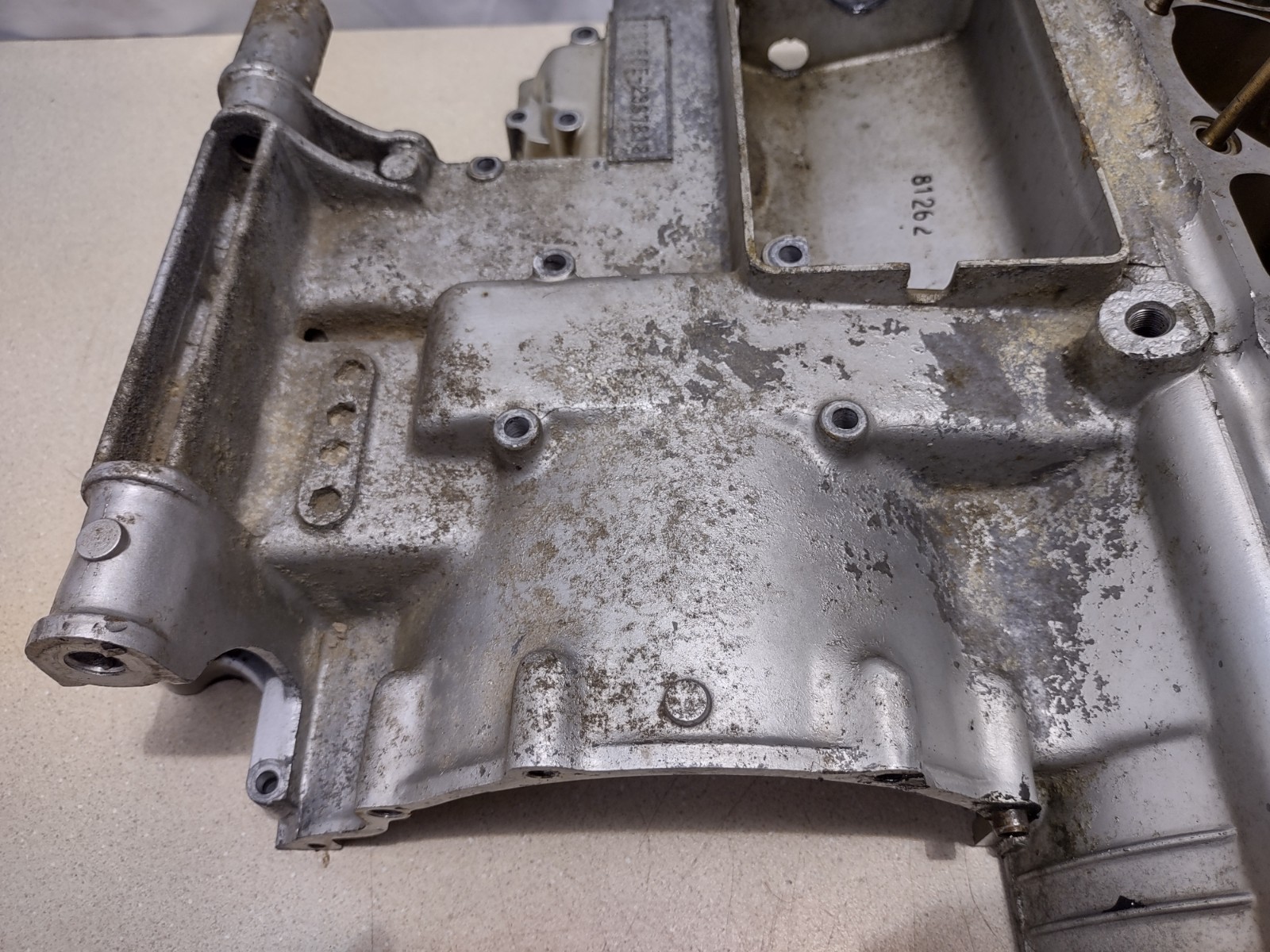 1974 Honda CB 750 CB750 Upper Engine Case Crankcase #325.2-80