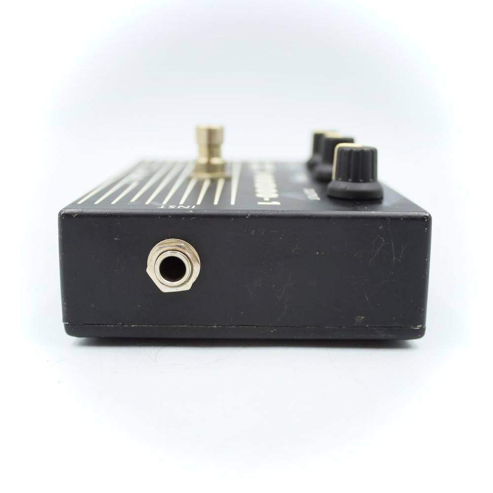 Roger Mayer Voodoo-1 Guitar Effect Pedal