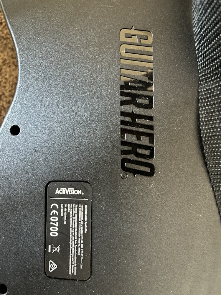 Activision Guitar Hero Wireless Guitar Controller Bundle USB Dongle Strap