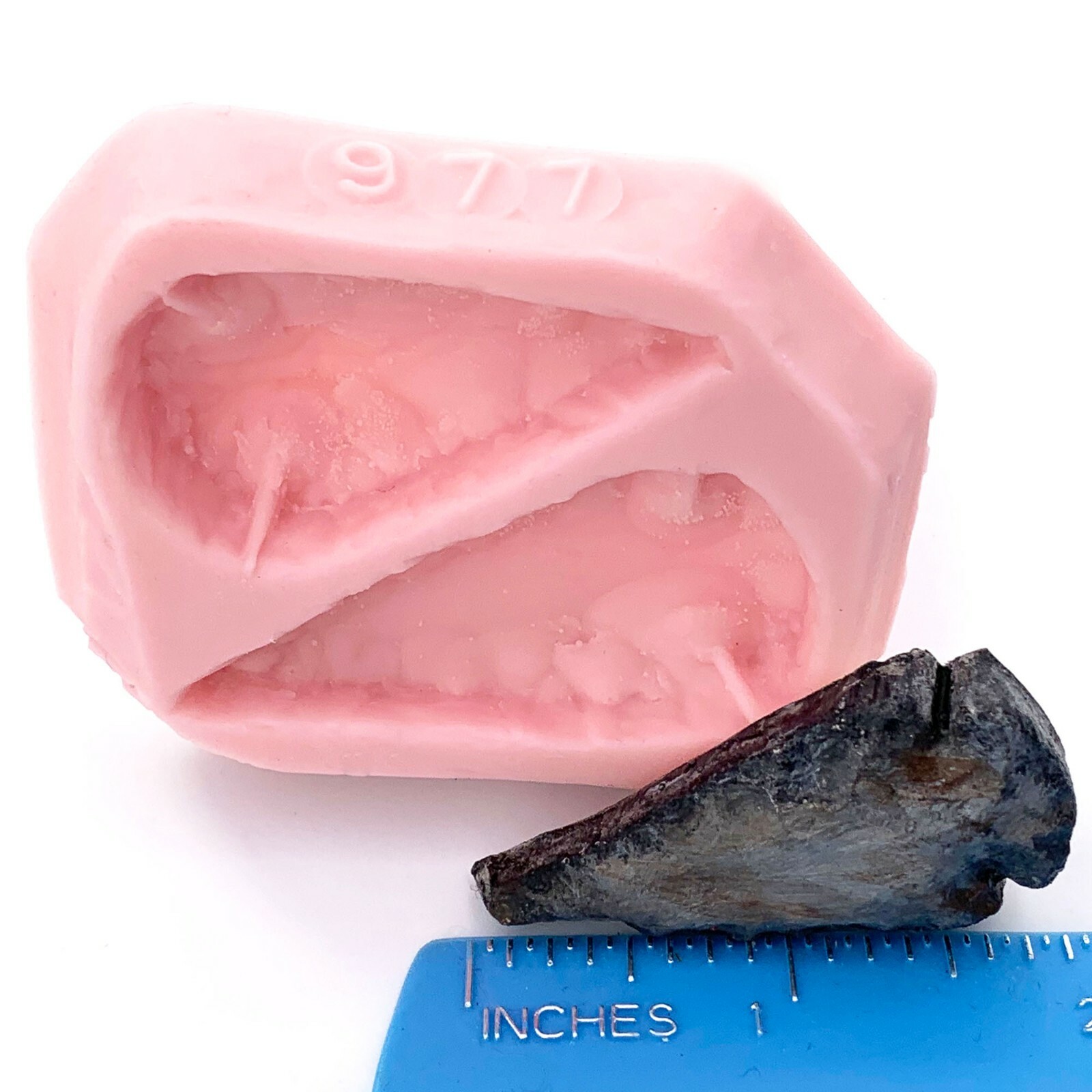 Silicone Arrowhead Mold - Polymer Clay, Metal Clay, Resin - Food Safe (977)