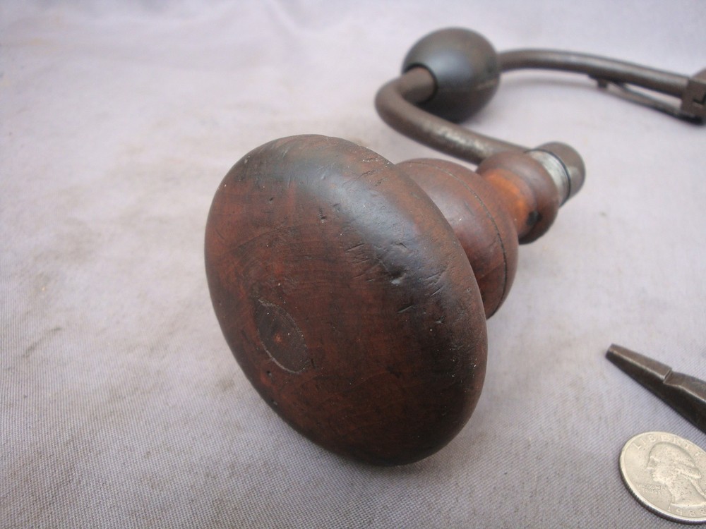 Antique 8" Gents Brace & Bits