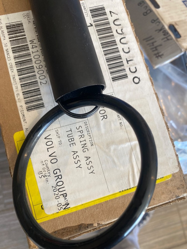Slide bar Tracker Tender Spring Hardware 20" with Case Genuine OEM