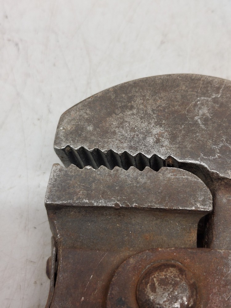 Vintage Stillson Walworth # 14 Adjustable Pipe Wrench