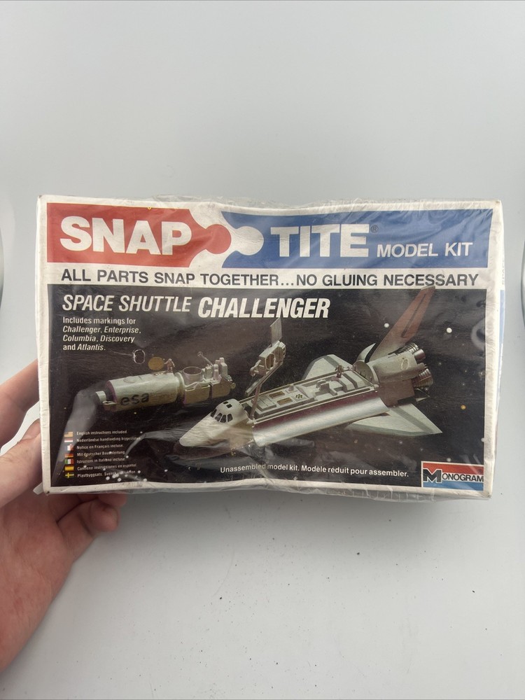 Vintage 1983 Monogram Space Shuttle Challenger Snap Tite Model Sealed