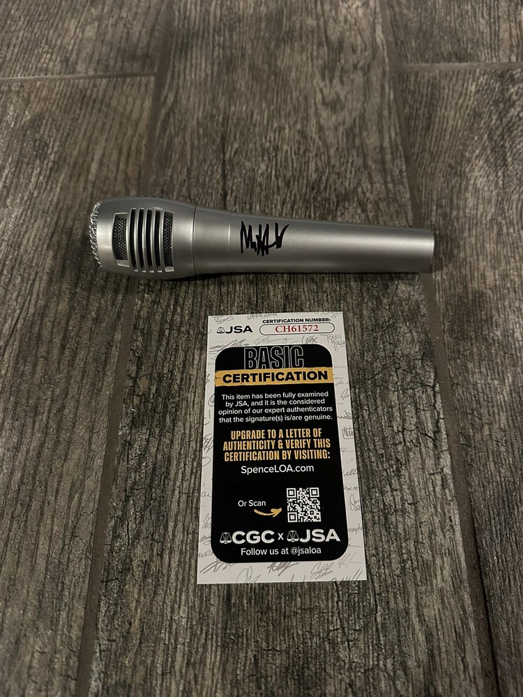 MATT WALST SIGNED MICROPHONE AUTOGRAPHED THREE DAYS GRACE JSA COA MIC SINGER