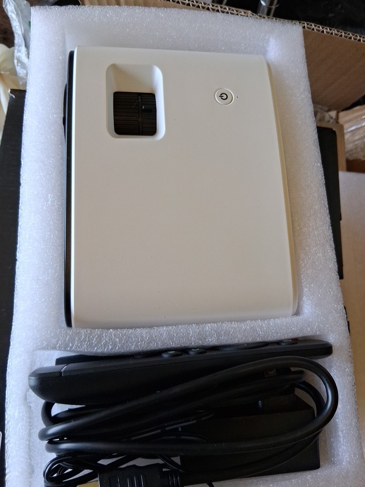 Mini Projector, Iphone, Android,Windows,TV