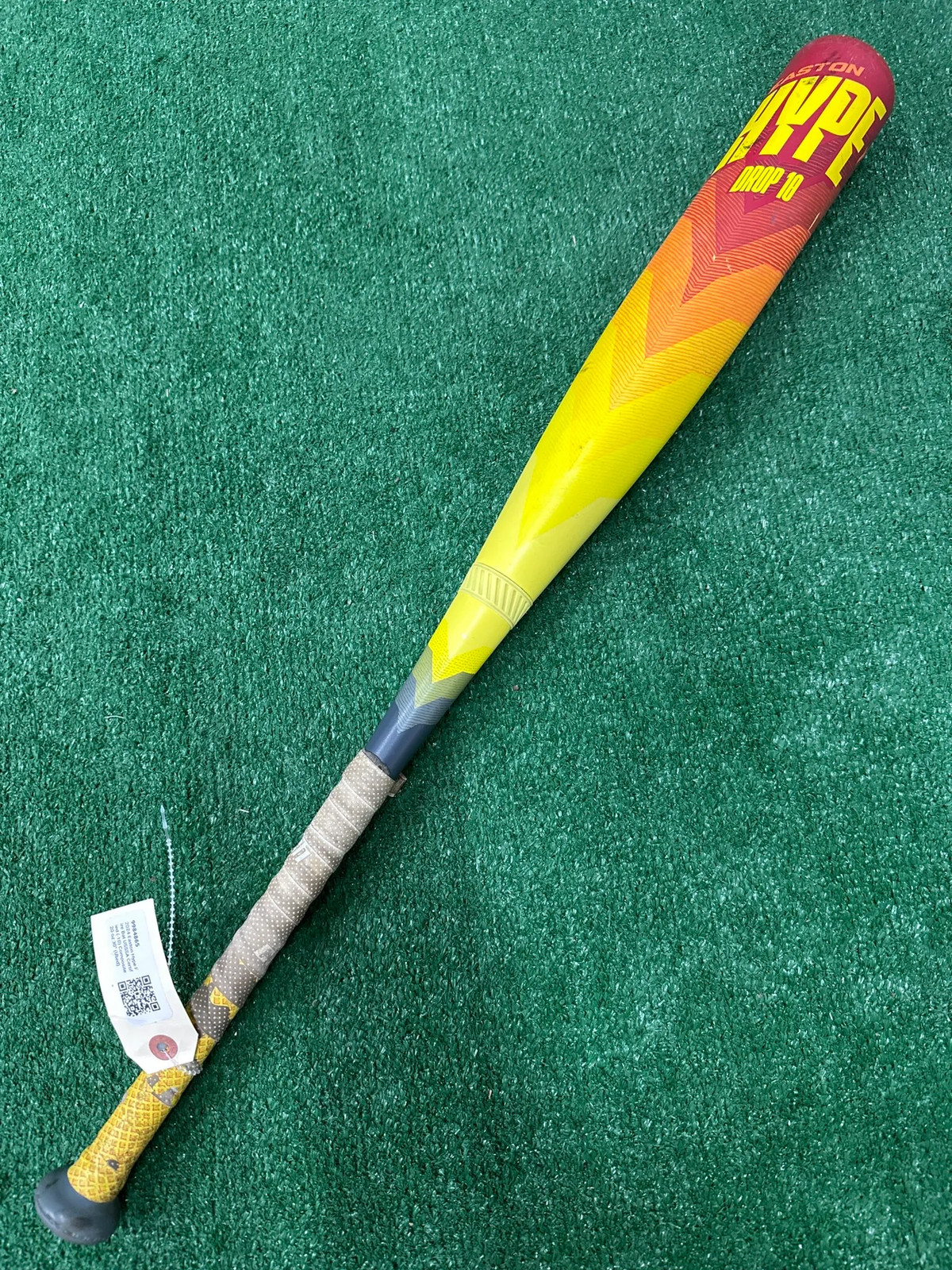 CRACKED – 2024 Easton Hype Fire Composite Bat – USSSA (-10) – 30" / 20 oz...