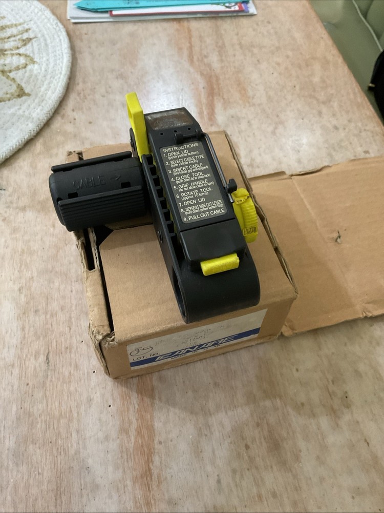 Canare TS100E Coaxial Cable Stripper (5-in-1)