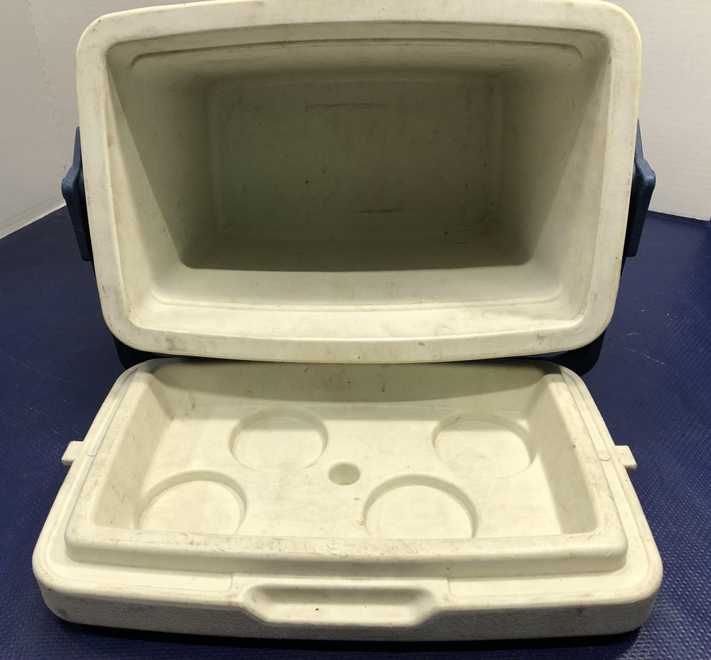 Igloo Legend 24 Cooler Blue White Vintage