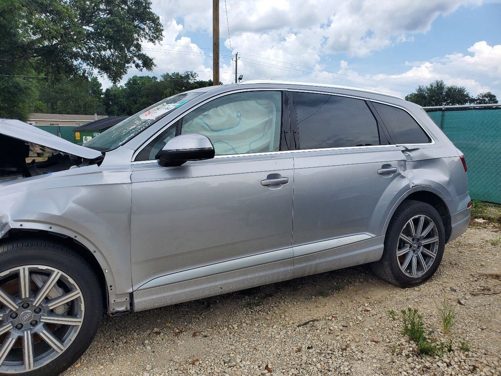 2019 Audi Q7 OEM Trailer Detection Module 4m0907383e