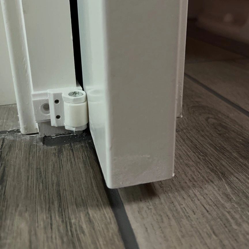 The Adjustable Pocket Door Guide (White)