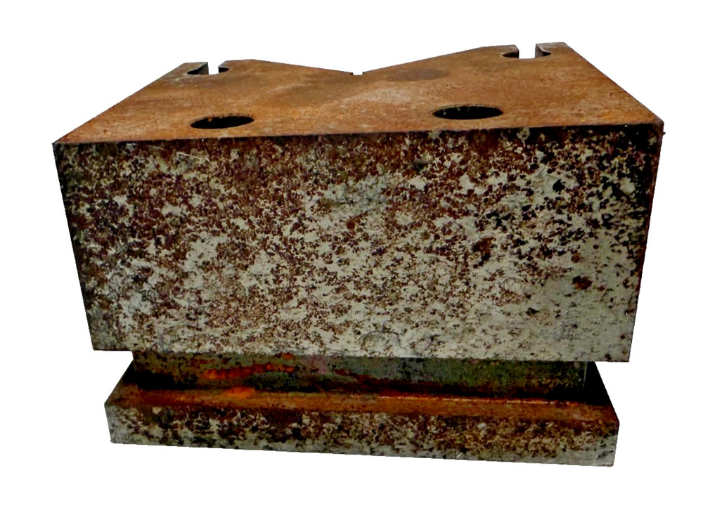 4" X 4-1/2" X 3" UNBRANDED V-BLOCK