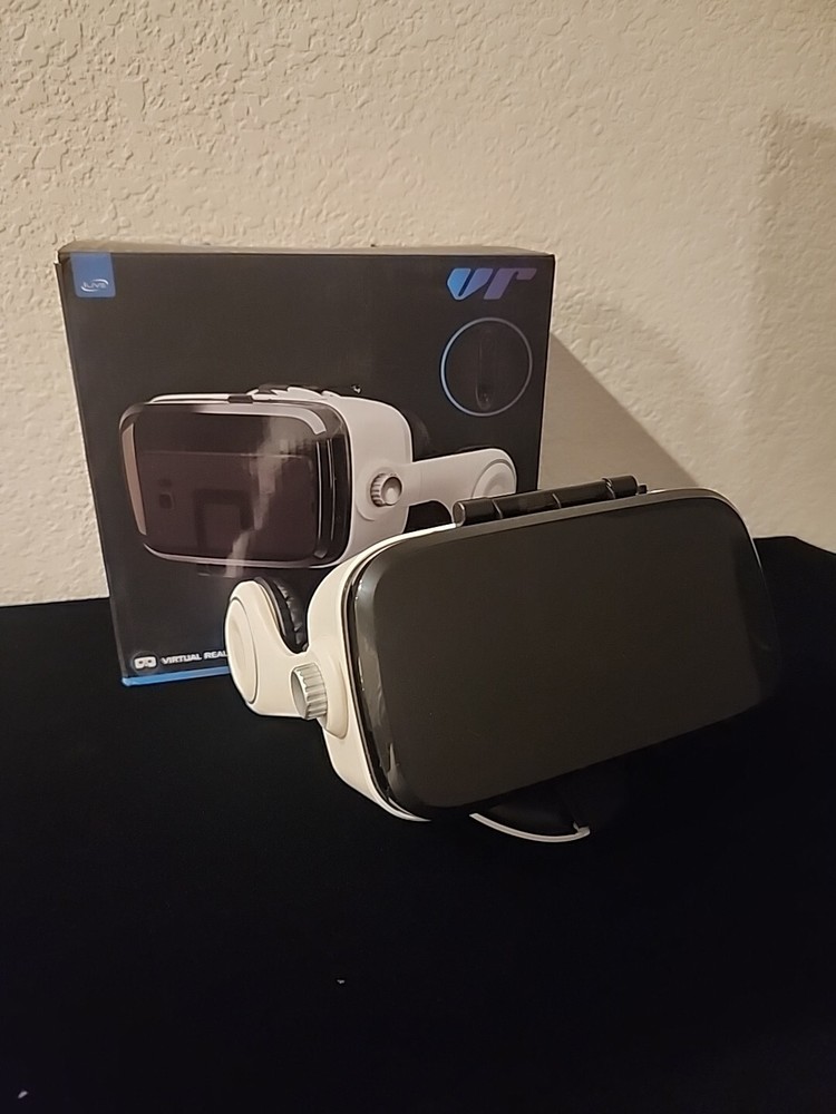 iLIVE Virtual Reality (VR) Glasses