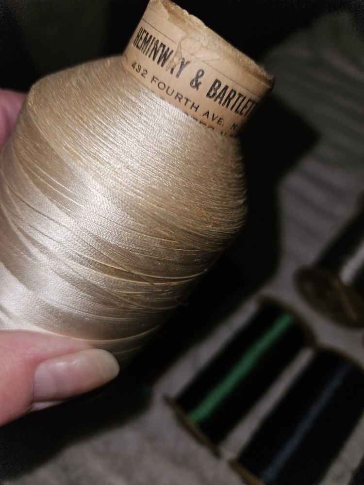 Lot 11 Vtg Large Spools Rayon Machine Embroidery Thread