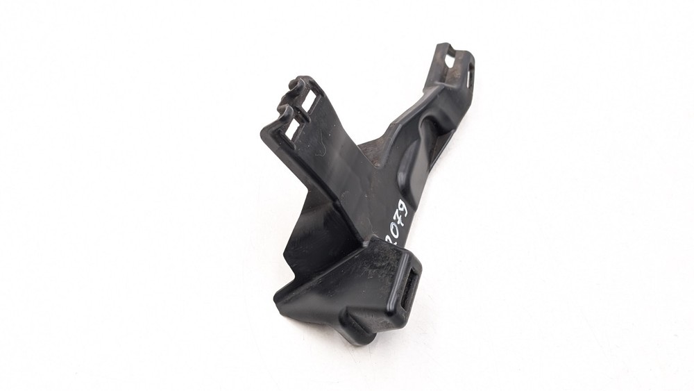 MERCEDES E CLASS C207 BUMPER MOUNT BRACKET FRONT LEFT SIDE A2078850716 2013