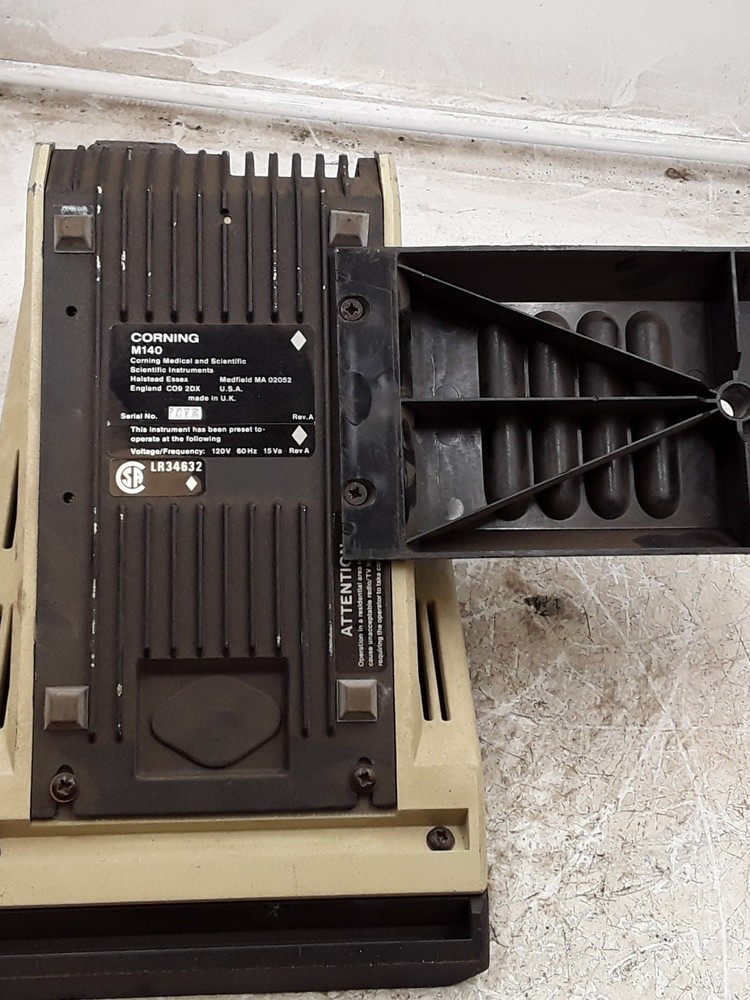 Corning Ph Meter 140 Digital Laboratory Device