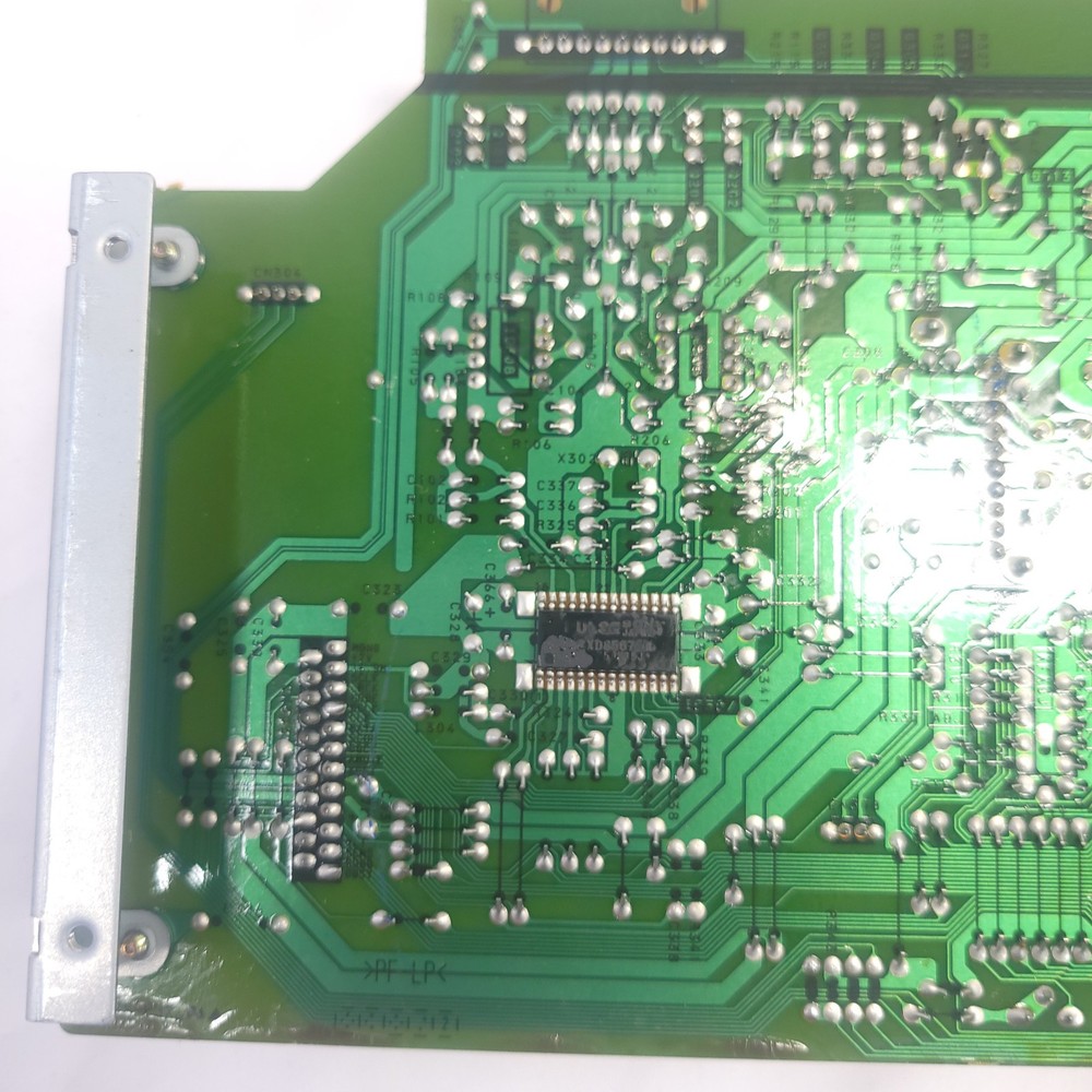 Sony CDP-CX205 200-Disc Mega CD Changer Player Part Circuit Board