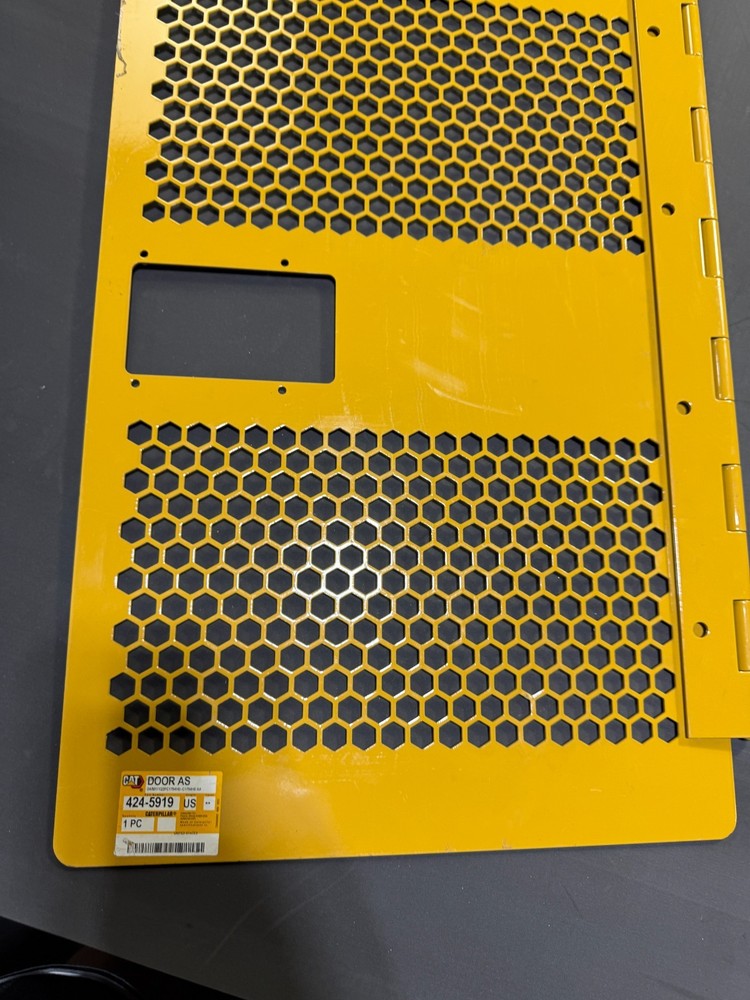 caterpillar engine enclosure access door 424-5919