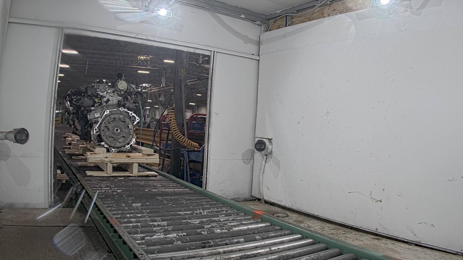 2017 Chevrolet Equinox Automatic Transmission Assembly OEM 137K Miles 4WD