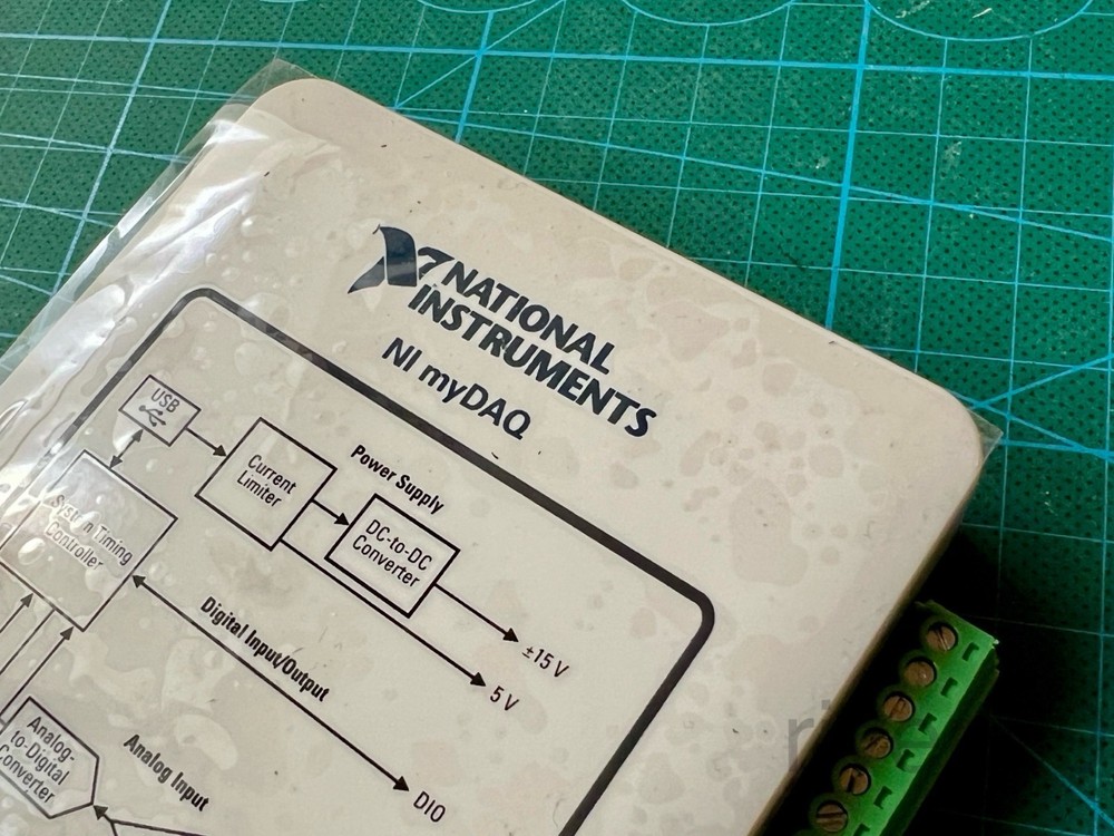 NI National Instruments USB myDAQ Kit + Probes for LabVIEW (#401)