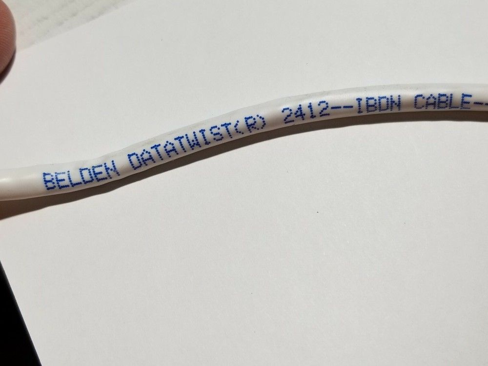 Belden 2412 23/4P Enhanced CAT6+ UTP DataTwist Network Cable Riser White /100ft