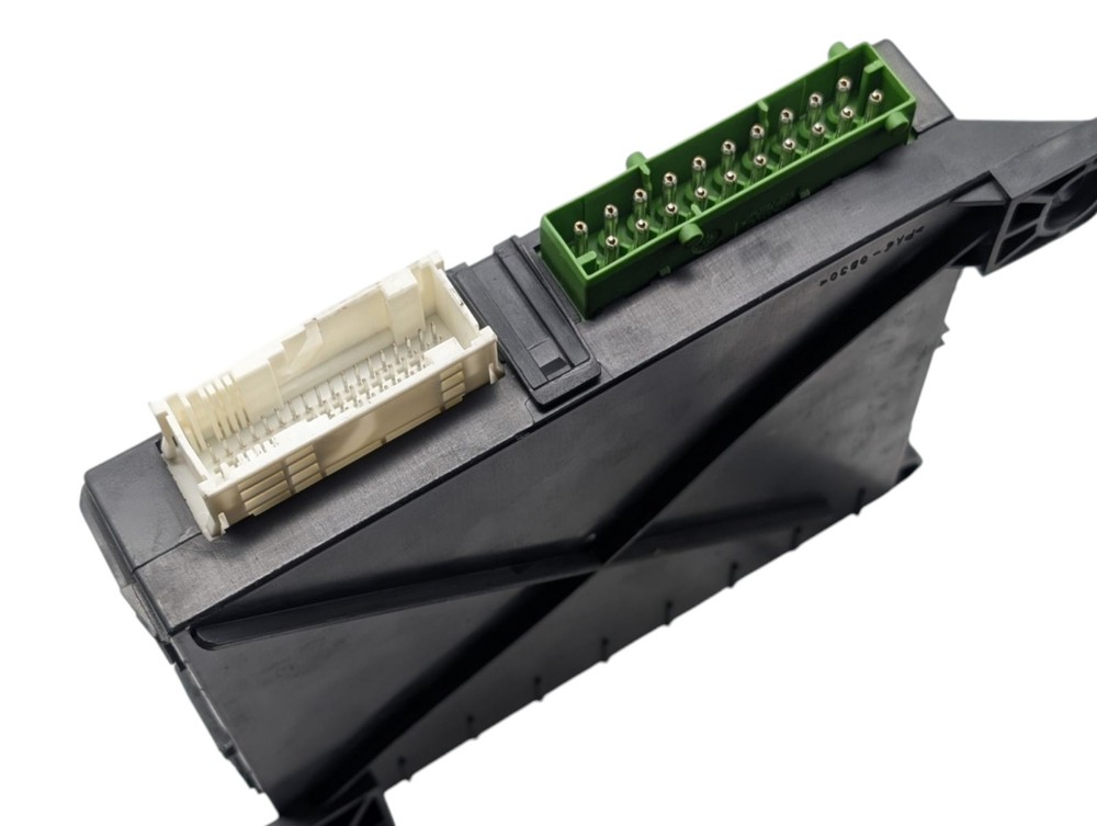 Mini Cooper R52 Convertible Control Module 6982115