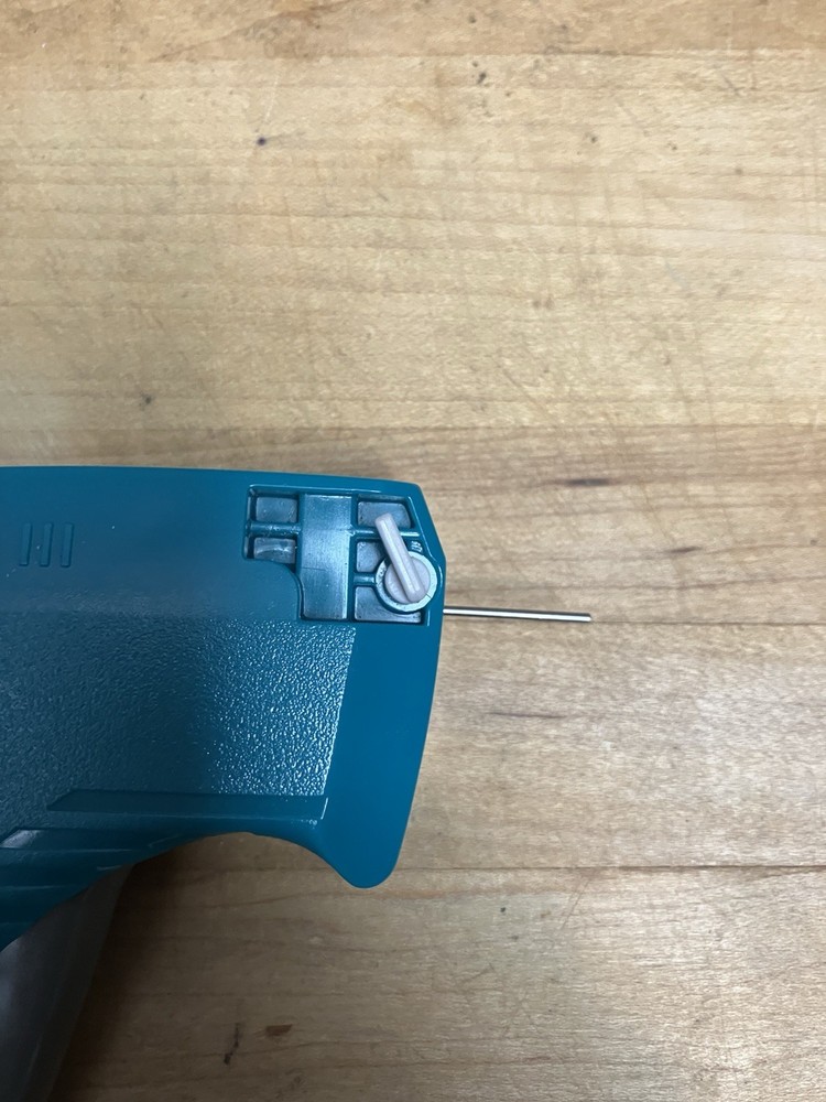 Avery Dennison Mark III Pistol Grip Tagging Tool